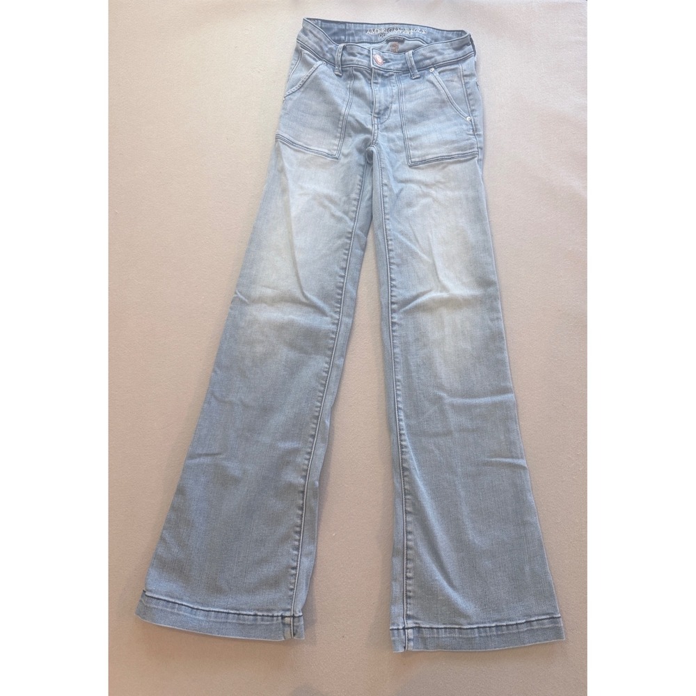 American Eagle Super Stretch Flare Jeans Light Wash Patch Pocket Denim Size 0